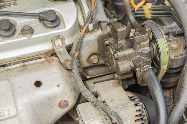 Top 4 Signs of a Damaged Power Steering Pump